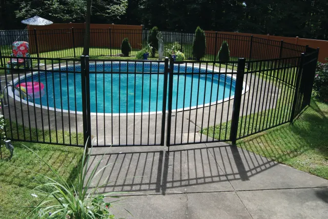 Pool fencing
